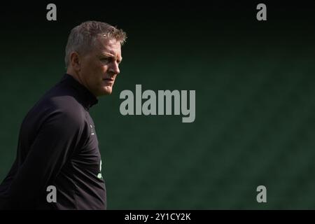 L'allenatore della Repubblica d'Irlanda Heimir Hallgrimsson durante una sessione di allenamento all'Aviva Stadium di Dublino. Data foto: Venerdì 6 settembre 2024. Foto Stock