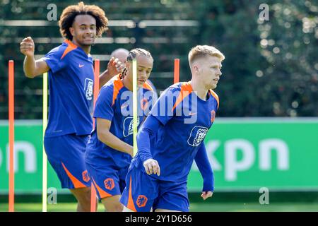 Zeist, Paesi Bassi. 6 settembre 2024. ZEIST, PAESI BASSI - 6 SETTEMBRE: Jerdy Schouten dei Paesi Bassi durante una sessione di allenamento della squadra di calcio olandese in vista della partita di UEFA Nations League tra Paesi Bassi e Bosnia ed Erzegovina al KNVB Campus il 6 settembre 2024 a Zeist, Paesi Bassi. (Foto di Broer van den Boom/Orange Pictures) credito: dpa/Alamy Live News Foto Stock