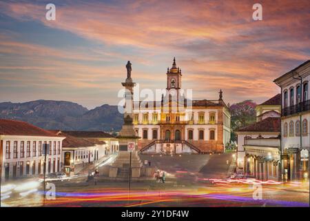 Vista da Piazza Tiradentes, Ouro Preto, Minas Gerais, Brasile Foto Stock