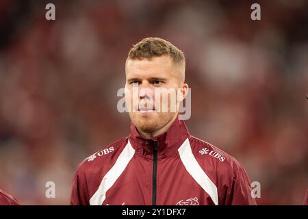 Copenaghen, Danimarca. 5 settembre 2024. La Svizzera Nico Elvedi ha partecipato alla partita di UEFA Nations League tra Danimarca e Svizzera al Parken di Copenaghen. Credito: Gonzales Photo/Alamy Live News Foto Stock