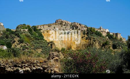 Villaggio fantasma di Rabatana, Tursi, Matera, Basilicata, Italia Foto Stock