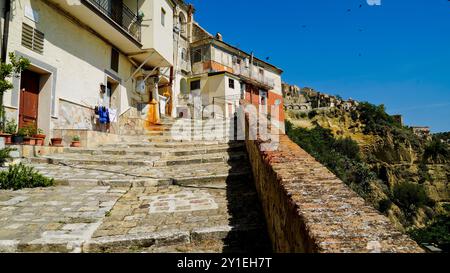 Villaggio fantasma di Rabatana, Tursi, Matera, Basilicata, Italia Foto Stock