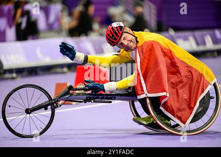 Parigi, Francia. 6 settembre 2024. Il belga Peter Genyn festeggia dopo la finale dell'evento di atletica leggera maschile T51, 100m, il giorno 10 dei Giochi Paralimpici estivi 2024 a Parigi, Francia, venerdì 6 settembre 2024. Le 17 Paralimpiadi si svolgeranno dal 28 agosto all'8 settembre 2024 a Parigi. BELGA PHOTO LAURIE DIEFFEMBACQ credito: Belga News Agency/Alamy Live News Foto Stock