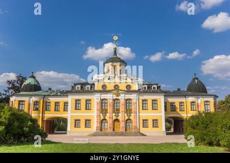 Facciata anteriore dello storico castello Belvedere a Weimar, Germania Foto Stock