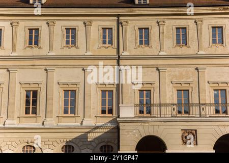 Finestre dello storico castello di Weimar, Germania Foto Stock