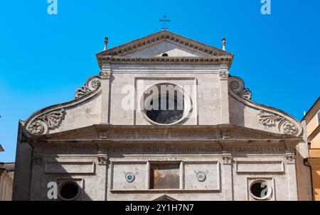 Roma, Italia, 26 luglio 2024, facciata di Sant'Agostino in Piazza di Sant'Agostino, solo editoriale. Foto Stock