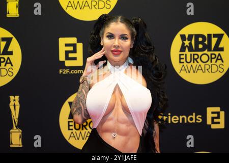 Amsterdam, Paesi Bassi. 5 settembre 2024. 21:00:48 05-09-2024, Theater Amsterdam, NLD. XBIZ Europa Awards 2024. Nella foto: . Foto: NL Beeld / David Heukers credito: NL Beeld / Heukers Media credito: NL Beeld/Alamy Live News Foto Stock