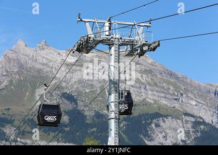 Télécabines e pylônes. Ascenseur le Valléen. Aiguilles de Warens. Saint-Gervais-les-Bains. Alta Savoia. Auvergne-Rhône-Alpes. Francia. Europa. Foto Stock