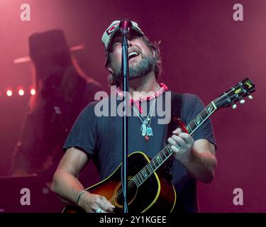 GAINESVILLE, FLORIDA, STATI UNITI. 05 SETTEMBRE 2024. Due volte vincitore del Grammy Award Zach Williams che si esibisce dal vivo. Credito: Bill Ragan/Alamy Live News Foto Stock