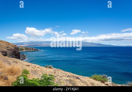 Vista sulla costa occidentale di Maui. Area di Olowalu, Hawaii Foto Stock
