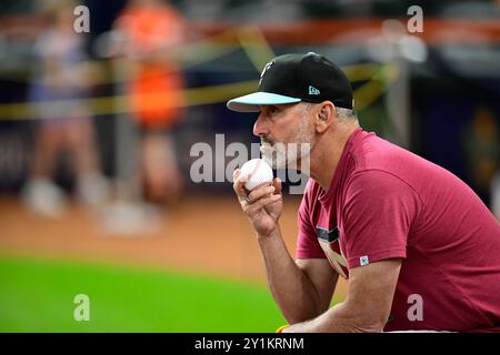 Il manager degli Arizona Diamondbacks Torey Lovullo (17) durante la partita di baseball della MLB tra Arizona Diamondbacks e Houston Astros il 6 settembre 2 Foto Stock