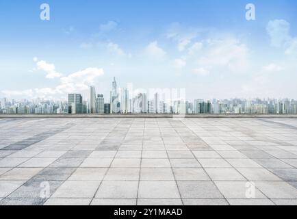 rendering 3d open space o balcone sul tetto con sfondo urbano Foto Stock