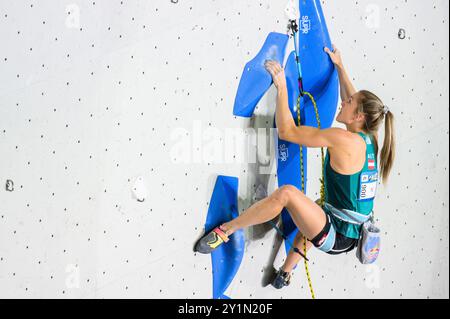 Capodistria, Slovenia. 7 settembre 2024. Jessica PILZ dell'Austria gareggia durante la finale di arrampicata piombo femminile IFSC World Cup Koper 2024 il 7 settembre 2024 a Capodistria, in Slovenia. (Foto di Rok Rakun/Pacific Press) credito: Pacific Press Media Production Corp./Alamy Live News Foto Stock