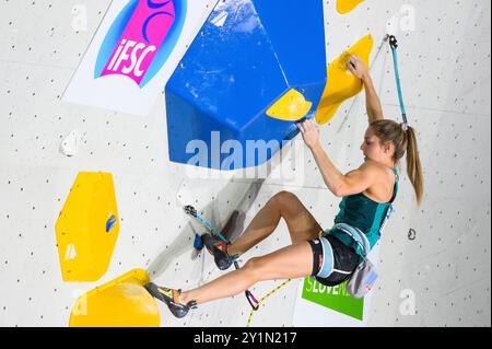 Capodistria, Slovenia. 7 settembre 2024. Jessica PILZ dell'Austria gareggia durante la finale di arrampicata piombo femminile IFSC World Cup Koper 2024 il 7 settembre 2024 a Capodistria, in Slovenia. (Foto di Rok Rakun/Pacific Press) credito: Pacific Press Media Production Corp./Alamy Live News Foto Stock