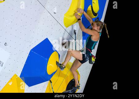 Capodistria, Slovenia. 7 settembre 2024. Mattea PÖTZI dell'Austria gareggia durante la finale della Coppa del mondo IFSC Koper 2024 il 7 settembre 2024 a Capodistria, in Slovenia. (Foto di Rok Rakun/Pacific Press) credito: Pacific Press Media Production Corp./Alamy Live News Foto Stock