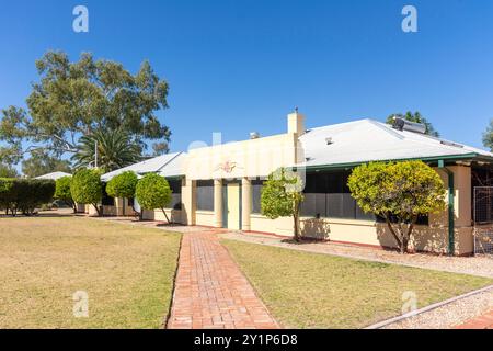 Royal Flying Doctor Service Building, Stuart Terrace, Alice Springs, Northern Territory, Australia Foto Stock