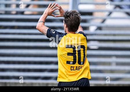 Lier, Belgio. 8 settembre 2024. Glenn Claes di Lierse festeggia dopo aver segnato durante una partita di calcio tra K. Lierse S.K. (1b) e KFC Houtvenne (2° dilettante), nel sesto round della Croky Cup Belgian Cup, domenica 8 settembre 2024 a Lier. BELGA PHOTO TOM GOYVAERTS credito: Belga News Agency/Alamy Live News Foto Stock