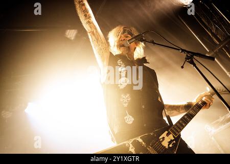 Oslo, Norvegia. 28 agosto 2024. Il chitarrista e musicista americano Chris Holmes esegue un concerto dal vivo al John Dee di Oslo. Foto Stock