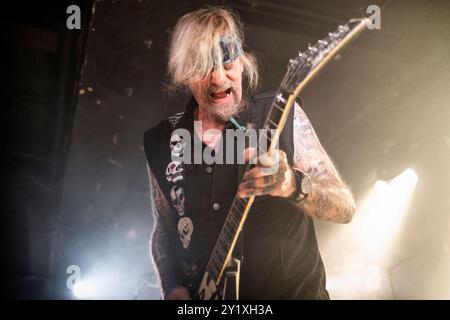 Oslo, Norvegia. 28 agosto 2024. Il chitarrista e musicista americano Chris Holmes esegue un concerto dal vivo al John Dee di Oslo. Foto Stock