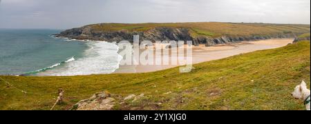 Splendido percorso costiero della Cornovaglia a Crantock, in Cornovaglia Foto Stock