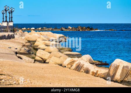 Vista sul lungomare Imperatore Augusto, Bari, Italia Foto Stock