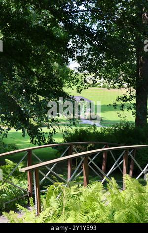 Il grande parco dell'hotel Haikko Manor vicino a Porvoo, nel sud della Finlandia Foto Stock