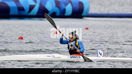 Parigi, Francia. 8 settembre 2024. Paralimpiadi 2024. Canoa da para. Stadio Olimpico Nautico. Parigi. Danqin Wang (CHN) alle Para Canoe Finals durante le Paralimpiadi di Parigi 2024 allo Stadio Nautico Olimpico, Francia. Crediti: Sport in foto/Alamy Live News Foto Stock