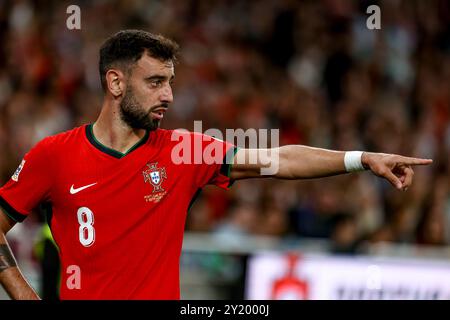 Portogallo. 8 settembre 2024. Bruno Fernandes durante la partita del gruppo A1 della UEFA Nations League 2024/25 tra Portogallo e Scozia all'Estadio do Sport Lisboa e Benfica l'8 settembre 2024 a Lisbona, Portogallo. Portogallo contro Scozia - UEFA Nations League 2024/25 Lega A gruppo A1 (Valter Gouveia/SPP) credito: SPP Sport Press Photo. /Alamy Live News Foto Stock