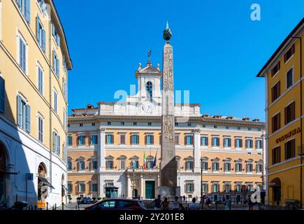 Roma, Italia, Palazzo Montecitorio in Piazza di Monte Citorio, solo editoriale. Foto Stock