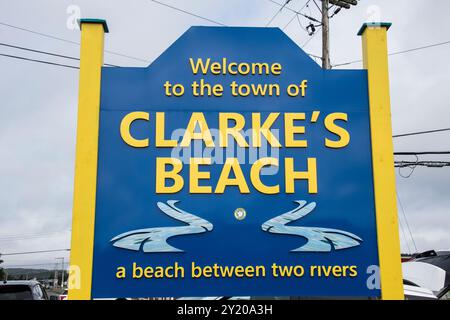 Benvenuto nella città di Clarke's Beach sulla NL 70 a Newfoundland & Labrador, Canada Foto Stock