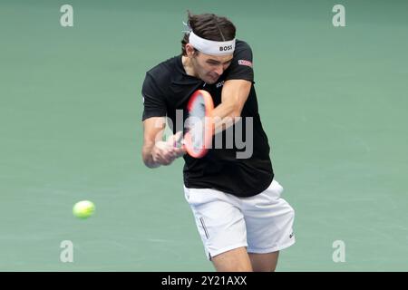 New York, Stati Uniti. 8 settembre 2024. Taylor Fritz degli Stati Uniti durante la finale maschile del 14° giorno del torneo di tennis del grande Slam degli US Open 2024 l'8 settembre 2024 presso l'USTA Billie Jean King National Tennis Center di Flushing Meadows, Queens, New York, Stati Uniti - foto Jean Catuffe/DPPI Credit: DPPI Media/Alamy Live News Foto Stock