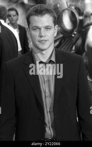 Matt Damon in prima mondiale di "The Bourne Supremacy" tenutasi presso il Cinema ArcLight in Hollywood, Stati Uniti d'America Luglio 15, 2004. Foto Stock