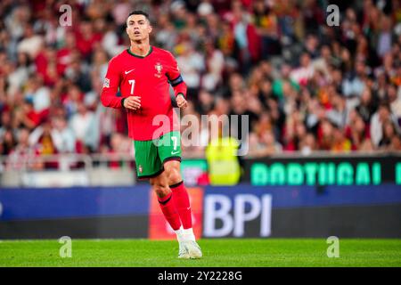 LISBONA, PORTOGALLO - 8 SETTEMBRE: Il portoghese Cristiano Ronaldo corre durante la partita del gruppo A1 di UEFA Nations League 2024/25 tra Portogallo e Scozia all'Estadio do SL Benfica l'8 settembre 2024 a Lisbona, Portogallo. (Foto di Rene Nijhuis) credito: René Nijhuis/Alamy Live News Foto Stock