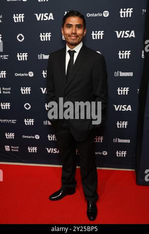 Jorge Antonio agli arrivi per WITHOUT BLOOD Premiere al Toronto International Film Festival (TIFF) 2024, TIFF Lightbox, Toronto, l'8 settembre, 2024. foto di: JA/Everett Collection Foto Stock