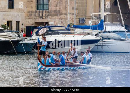 VALLETTA, MALTA - 8 SETTEMBRE 2024, l'evento nazionale maltese di regata della giornata della Vittoria 2024 Foto Stock