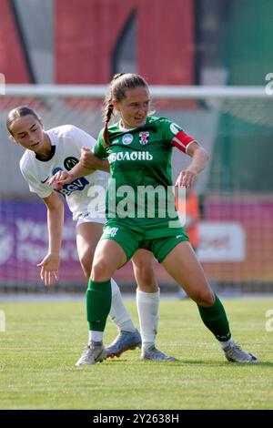 Kiev, Ucraina. 28 agosto 2024. Kiev, Ucraina 28 agosto 2024 Capitano della squadra Obolon, TKACHENKO Svitlana (14) della partita del Campionato ucraino di calcio femminile di Lega superiore tra Obolon e Polissya all'Obolon Arena di Kiev, Ucraina (KUBANOV PAVLO UKR/SPP) credito: SPP Sport Press Photo. /Alamy Live News Foto Stock