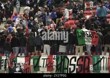 Budapest, Ungheria. 9 settembre 2024. Tifoso dell'Italia durante la partita di calcio della UEFA Nations League 24-25 tra Israele e Italia (gruppo B) alla Bozsik Arena di Budapest, Ungheria - 9 settembre 2024. Sport - calcio . (Foto di massimo Paolone/LaPresse) credito: LaPresse/Alamy Live News Foto Stock