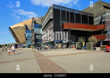 Sala concerti Millennium Centre, Cardiff Bay, Galles del Sud, Regno Unito. Presa nel settembre 2024 Foto Stock