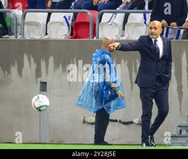 Budapest, Budapest, Israele. 9 settembre 2024. Luciano Spalletti (Italia) durante la prima partita della National League 09/09/2024 partita di calcio tra Israele e Italia allo stadio Bozsik Arena di Budapest. (Credit Image: © Fabio Sasso/ZUMA Press Wire) SOLO PER USO EDITORIALE! Non per USO commerciale! Foto Stock