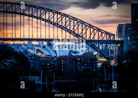 Skyline di Sydney dal Berry's Bay Lookout Foto Stock