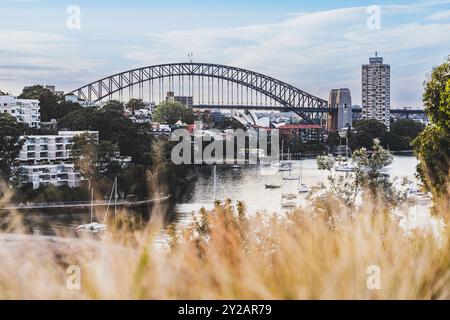 Skyline di Sydney dal Berry's Bay Lookout Foto Stock