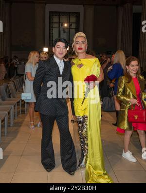 Malan Breton, Elton Ilirjani partecipa alla prima fila del Malan Breton NYFW SS25 Runway Show a New York, NY il 7 settembre 2024 (foto di David Warren /Sipa? USA) Foto Stock