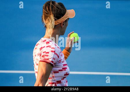 Monastir, Tunisia. 9 settembre 2024. L'Ucraina Lesia Tsurenko gioca contro la tedesca Eva Lys al Jasmin Open di Monastir, Tunisia. Il torneo di tennis professionistico femminile si svolge al Magic Hotel Skanes di Monastir dal 9 al 15 settembre 2024. Foto Stock