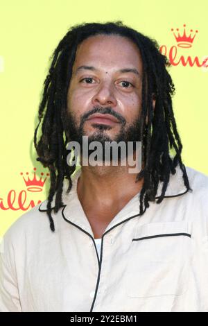 Los Angeles, Stati Uniti. 9 settembre 2024. LOS ANGELES - 9 settembre: Brandon Jay McLaren alla premiere della serie The Chicken Sisters Hallmark a NeueHouse il 9 settembre 2024 a Los Angeles, CA (foto di Katrina Jordan/Sipa USA) crediti: SIPA USA/Alamy Live News Foto Stock