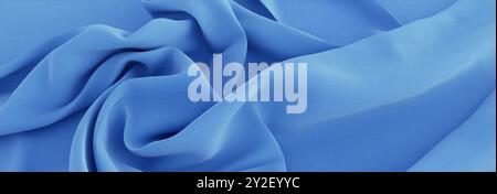 Eleganti tendaggi in delicato tessuto blu. Foto Stock