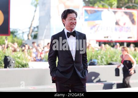 VENEZIA, ITALIA - 06 SETTEMBRE: Tadanobu Asano partecipa al tappeto rosso "Broken Rage" durante la 81a Mostra Internazionale d'Arte cinematografica di Venezia al Palazzo del Cinema il 6 settembre 2024 a Venezia. (Foto di Mark Cape/Insidefoto) Foto Stock