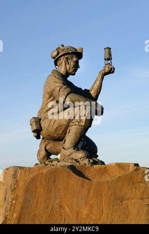 Test per la scultura del gas, Silverhill Wood, Sutton ad Ashfield, Nottinghamshire, Regno Unito Foto Stock