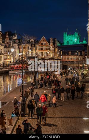 Mercatino di Natale e decorazioni a Gand Foto Stock