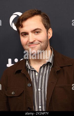 Matt Wood agli arrivi per la prima di SABATO SERA al Toronto International Film Festival (TIFF) 2024, Royal Alexandra Theatre, Toronto, IL 10 settembre, 2024. foto di: JA/Everett Collection Foto Stock