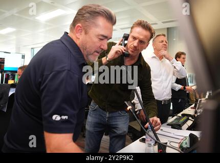 Damian Lewis durante la giornata annuale di beneficenza BGC al Canary Wharf di Londra, che si tiene ogni anno in commemorazione dei 658 colleghi di BGC e dei 61 dipendenti di Eurobrokers persi l'11 settembre. In occasione del Charity Day, il 100% dei ricavi globali del gruppo BGC viene devoluto al Cantor Fitzgerald Relief Fund e a decine di altre organizzazioni benefiche in tutto il mondo. Data foto: Mercoledì 11 settembre 2024. Foto Stock